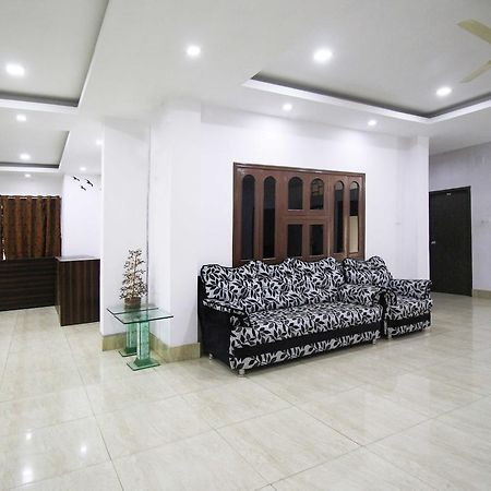 Oyo 4398 Hotel Rajat Grand Varanasi Exterior foto
